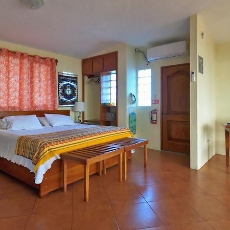 The Galeodan Suites Puerto Baquerizo Moreno Extérieur photo