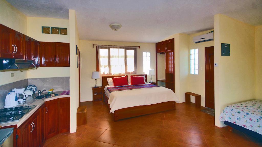 The Galeodan Suites Puerto Baquerizo Moreno Extérieur photo