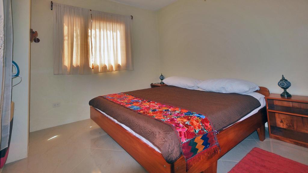 The Galeodan Suites Puerto Baquerizo Moreno Extérieur photo